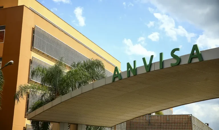 Anvisa aprimora sistema de pesquisa de medicamentos similares