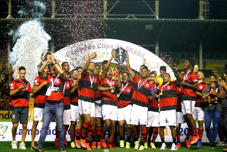 Flamengo estreia no Brasileirão Sub-17 com olhos no tricampeonato