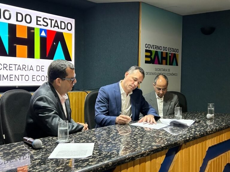Projeto para estabelecer fábrica de lítio na Bahia avança
