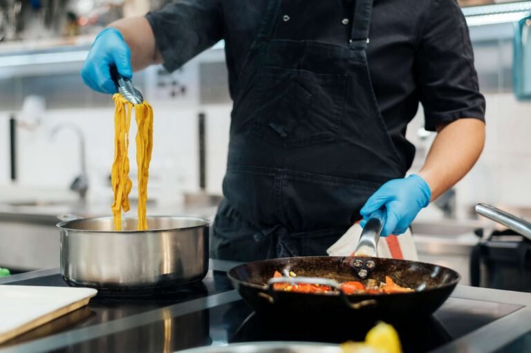 Curitiba se prepara para as festas de fim de ano oferecendo diversidade gastronômica